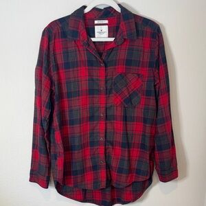 American Eagle Outfitters Plaid Flannel Button-Up Shirt